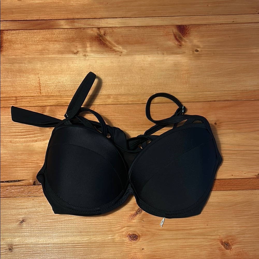 Black wired bikini top